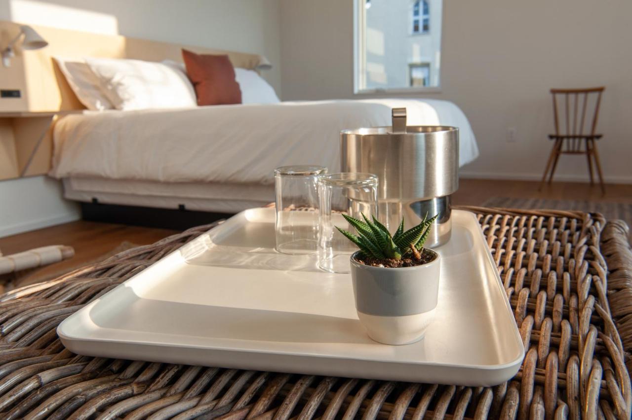 Travelers New Orleans Hotel Bagian luar foto